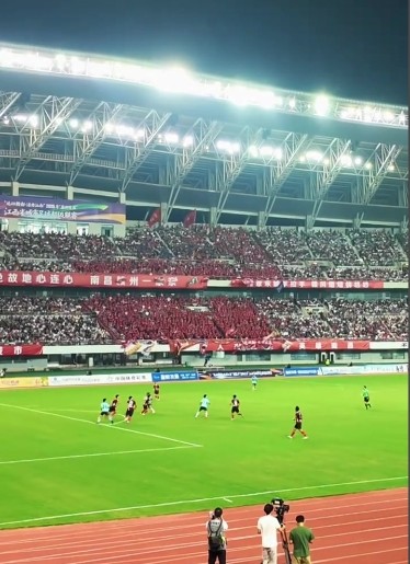 只要前期没, 重点不在赛