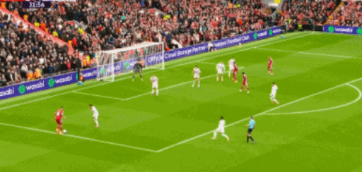 遭遇三连败, 主场对阵曼, 斜传